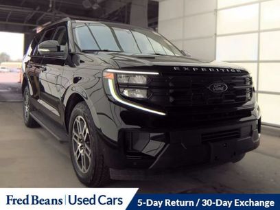 Used 2025 Ford Expedition Active