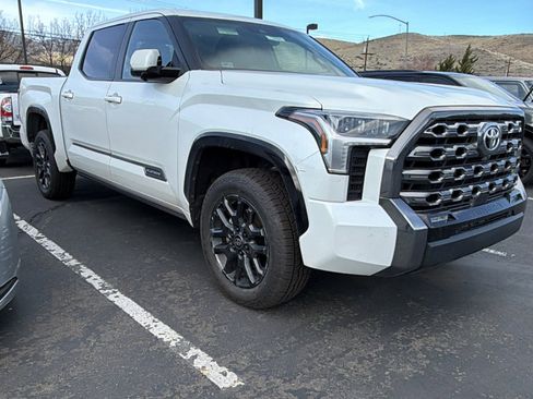 Used 2025 Toyota Tundra Platinum image 1