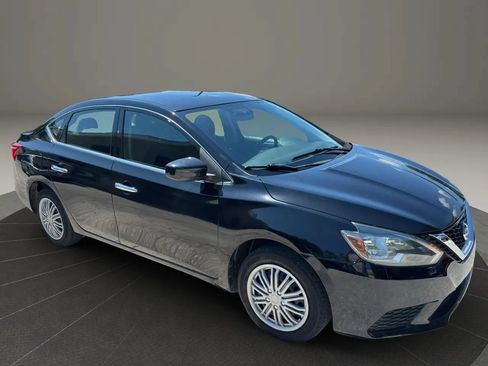 Used 2019 Nissan Sentra S FWD image 7