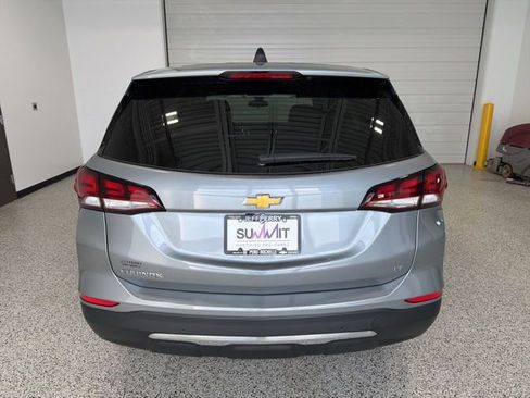Used 2024 Chevrolet Equinox LT FWD image 4