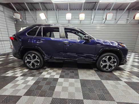 Used 2024 Toyota RAV4 XSE w/ Premium Package AWD/4WD image 10