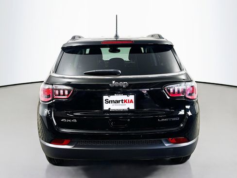 Used 2022 Jeep Compass Limited AWD/4WD image 6