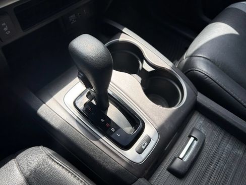 Used 2017 Honda Pilot EX-L image 36