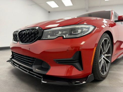 Used 2020 BMW 330i xDrive Sedan w/ Convenience Package AWD/4WD image 18