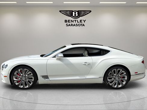 Used 2022 Bentley Continental GT AWD/4WD image 5