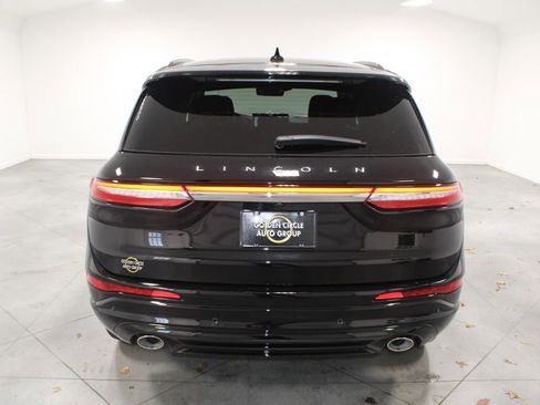 New 2026 Lincoln Corsair Premiere image 7