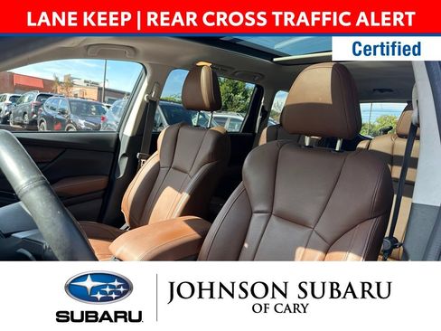 Used 2023 Subaru Ascent Touring AWD/4WD image 6