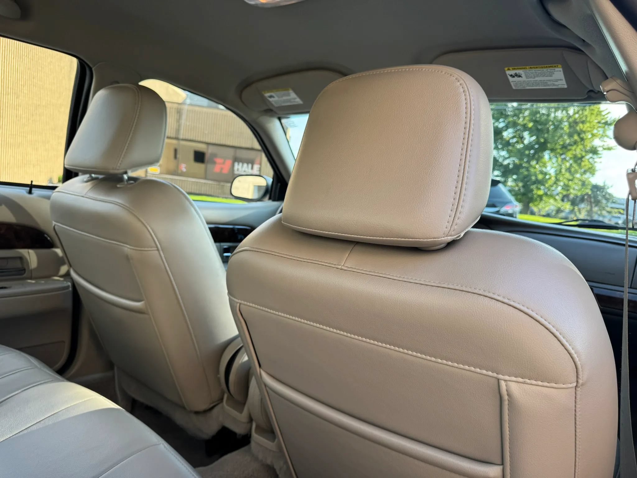 Used 2010 Mercury Grand Marquis LS RWD image 29