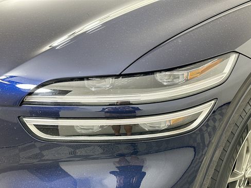 Used 2025 Genesis GV70 2.5T w/ Select Package image 26