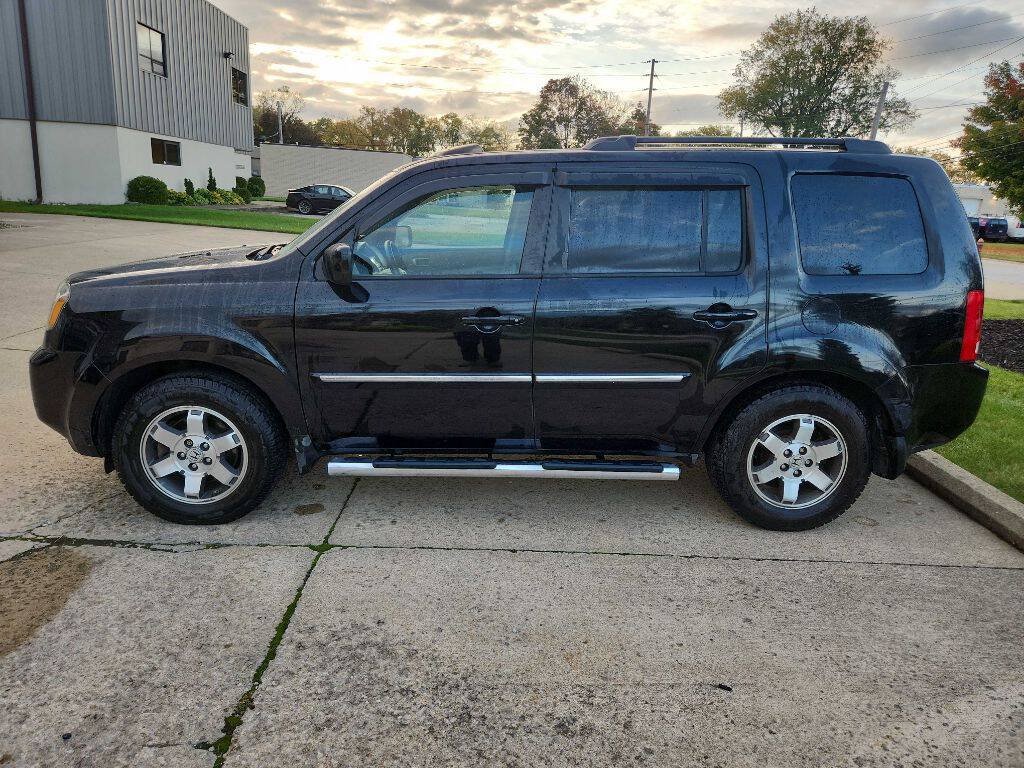 Used 2010 Honda Pilot Touring image 4