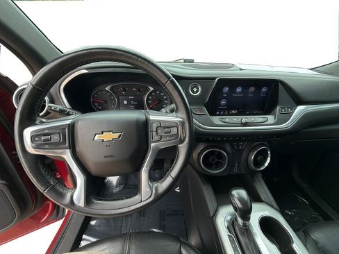 Used 2019 Chevrolet Blazer LT w/ Sound & Technology Package FWD image 21