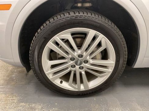 Used 2018 Audi Q5 2.0T Premium Plus w/ Premium Plus Package AWD/4WD image 33