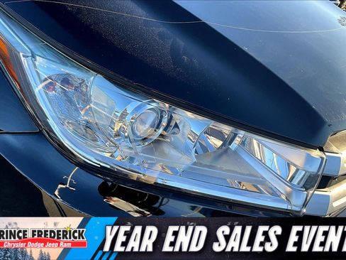 Used 2017 Toyota Highlander XLE image 26