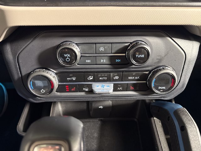 Used 2023 Ford Bronco Wildtrak AWD/4WD image 33