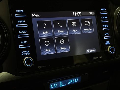 Used 2021 Toyota Tacoma SR AWD/4WD image 52