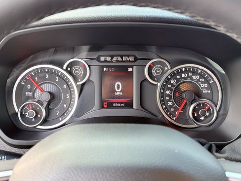 Used 2026 RAM 2500 Big Horn AWD/4WD image 25