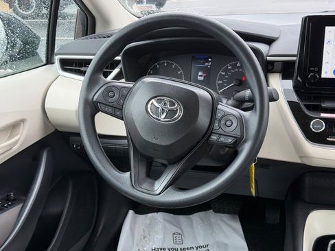 Certified 2025 Toyota Corolla LE image 13