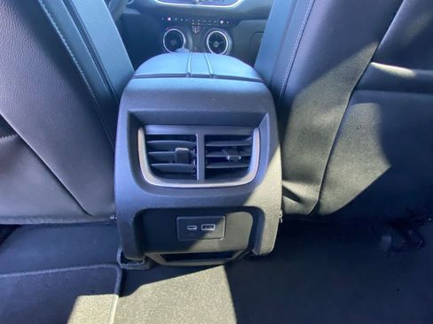 Used 2021 Chevrolet Blazer LT image 24