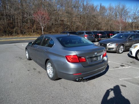 Used 2012 BMW 528i xDrive Sedan image 3