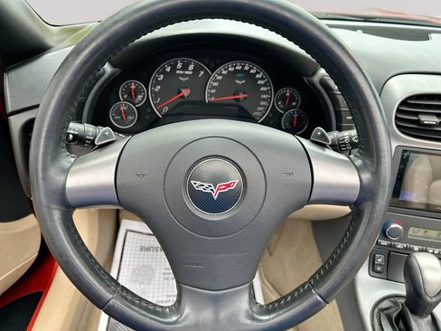 Used 2006 Chevrolet Corvette Coupe w/ Preferred Equipment Group RWD image 28