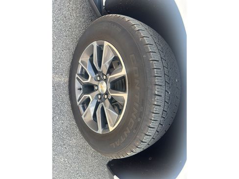 Used 2023 Chevrolet Tahoe LT RWD image 24