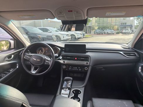 Used 2025 Genesis G70 2.5T AWD/4WD image 9