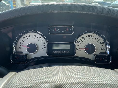 Used 2011 Ford Expedition XLT w/ 202A Rapid Spec Order Code image 20