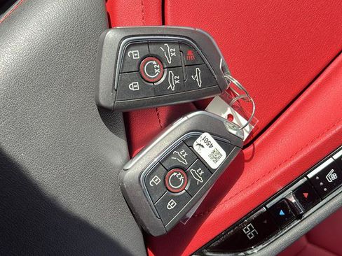Used 2024 Chevrolet Corvette Stingray Preferred Conv RWD image 20