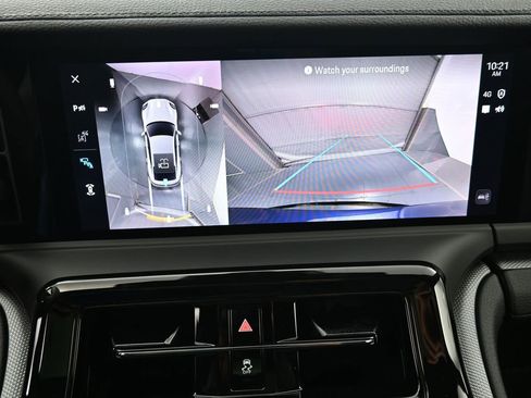 Used 2025 Porsche Panamera image 19