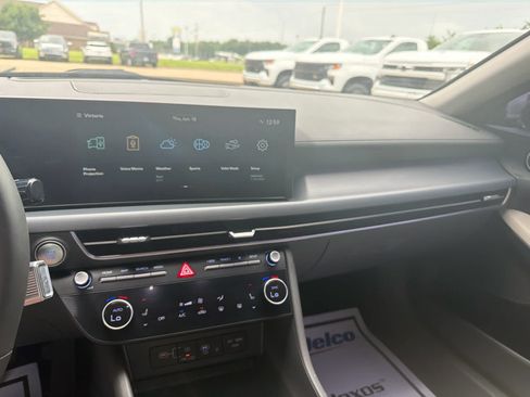 Used 2024 Hyundai Sonata SEL w/ Convenience Package FWD image 19