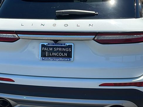 Certified 2022 Lincoln Corsair FWD w/ Premium Package image 6