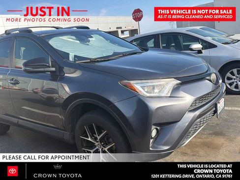 Used 2017 Toyota RAV4 SE w/ Power Special Value Package FWD image 3