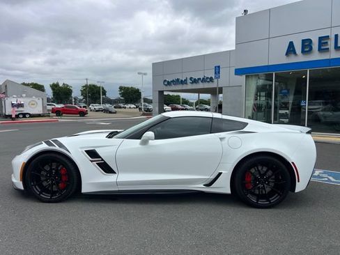 Used 2017 Chevrolet Corvette Grand Sport RWD image 11