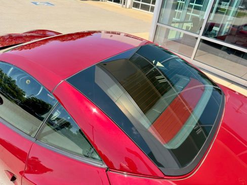 Used 2015 Ferrari California T RWD image 37