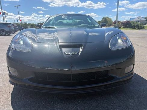 Used 2012 Chevrolet Corvette Z06 RWD image 2