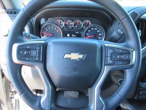 Used 2021 Chevrolet Silverado 1500 LTZ image 22