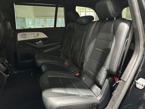 Used 2021 Mercedes-Benz GLS 63 AMG 4MATIC w/ Warmth & Comfort Package image 48