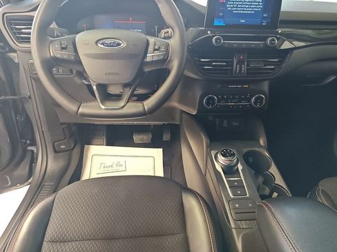 Used 2025 Ford Escape ST-Line Select AWD/4WD image 10