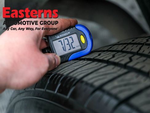 Used 2022 Chevrolet Silverado 1500 Custom image 27