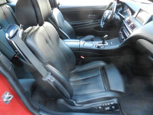 Used 2012 BMW 650i Coupe image 25