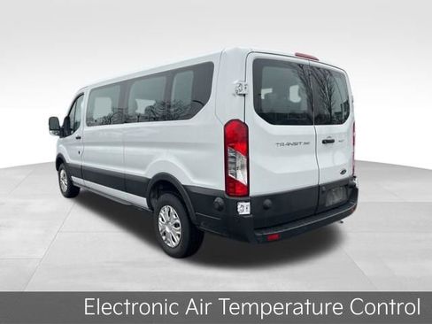 Used 2024 Ford Transit 350 XLT image 5