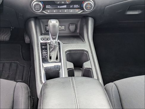 Used 2024 Nissan Sentra SV w/ All-Weather Package FWD image 19
