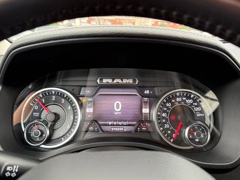 Used 2022 RAM 1500 Laramie image 31