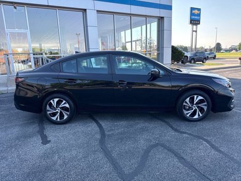 Used 2024 Subaru Legacy Premium AWD/4WD image 2