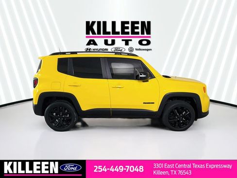 Used 2023 Jeep Renegade Altitude AWD/4WD image 10