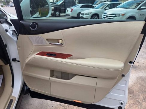 Used 2012 Lexus RX 350 FWD w/ Premium Pkg image 16