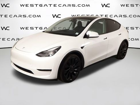 Used 2023 Tesla Model Y Performance AWD/4WD image 1