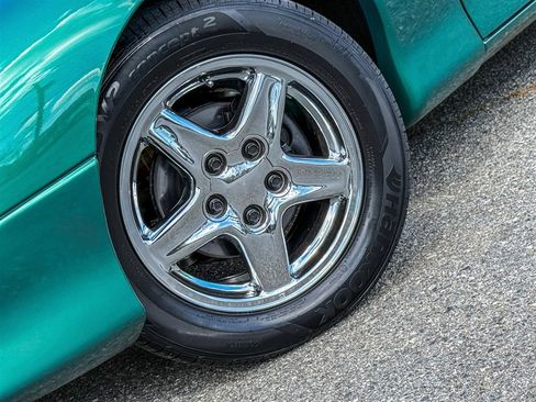 Used 1997 Chevrolet Camaro Z28 w/ Preferred Equipment Group 2 image 10