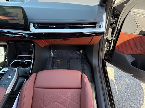 New 2026 BMW X1 xDrive28i w/ Technology Package image 17