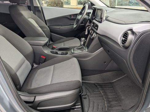 Used 2019 Hyundai Kona SE image 30